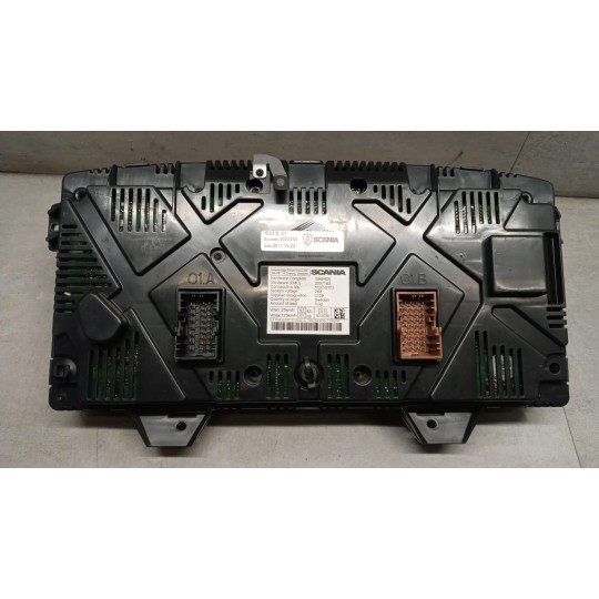 INSTRUMENT PANEL SCANIA Serie G 2005> used