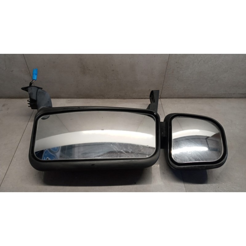 SCANIA RIGHT ELETRIC REAR-VIEW MIRROR  SCANIA Serie G 2005> used