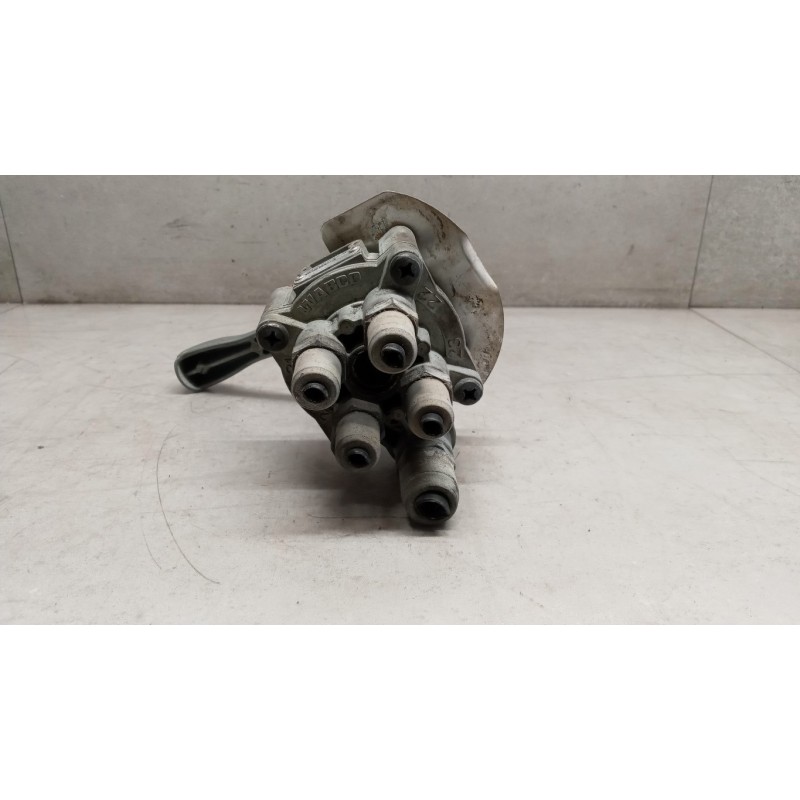 V.I. rimorchi e semi EMERGENCY LEVER  V.I. rimorchi e semi . used