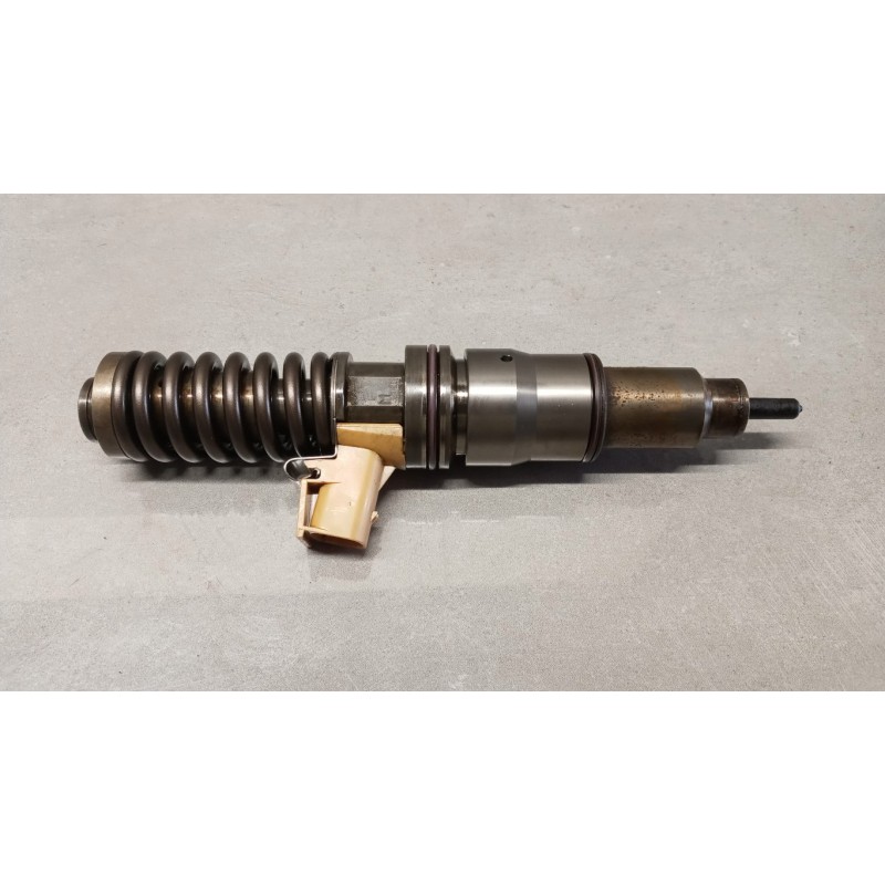 VOLVO truck INJECTORS  VOLVO truck FH13 used