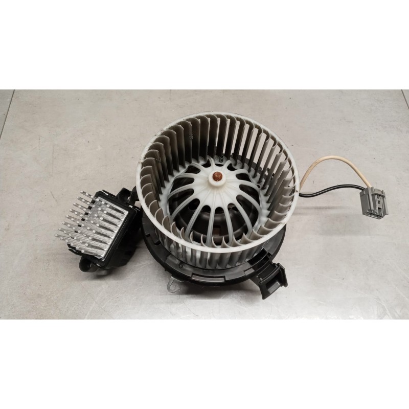 OPEL MOTORINO VENTILAZIONE INTERNA OPEL Zafira C 2011>2016 usato