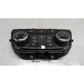 AC CONTROL UNIT OPEL Zafira...
