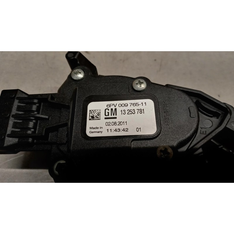 OPEL ELETRONIC THROTTLE PEDAL  OPEL Zafira C 2011>2016 used