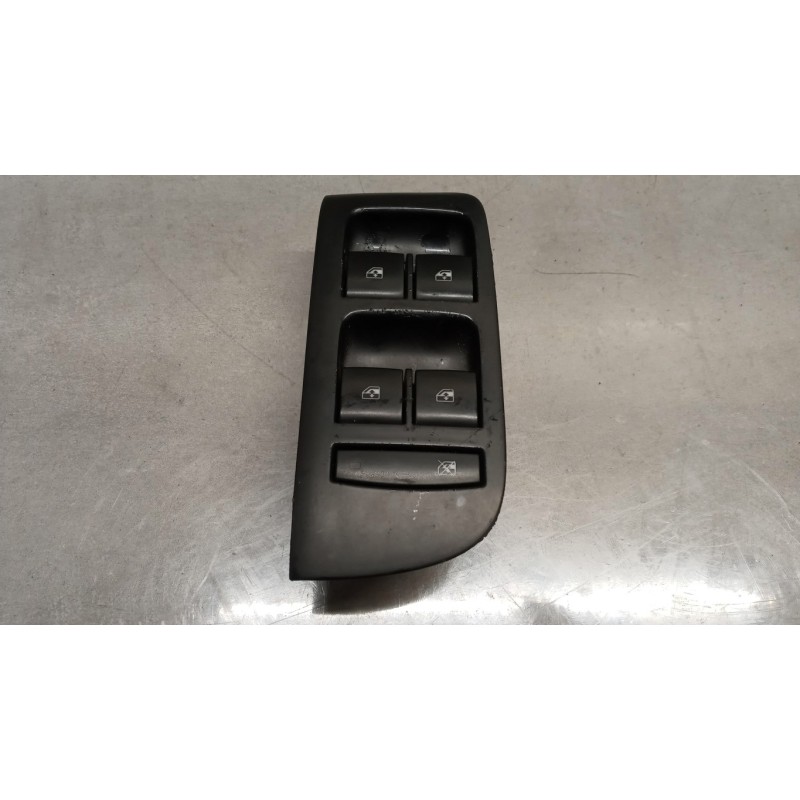 OPEL INTERRUTTORI E PULSANTI ALZAVETRI OPEL Zafira C 2011>2016 usato