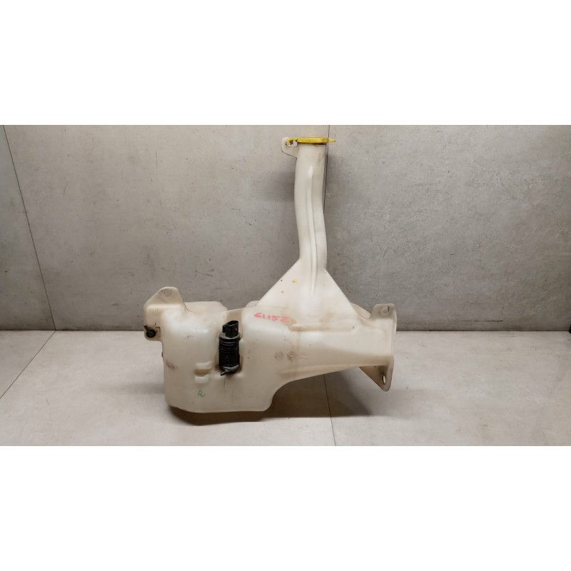 LANCIA WASHER RESERVOIRS  LANCIA Thema 2011>2014 used