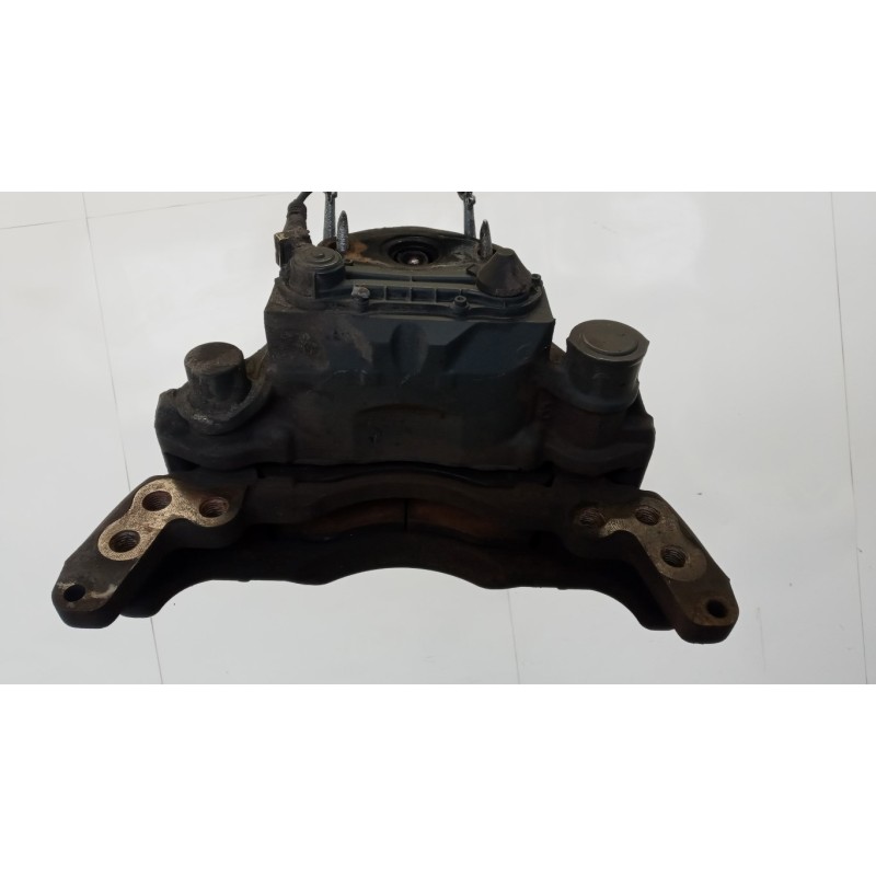 SCANIA PINZA POSTERIORE DESTRA SCANIA Serie G 2005> usato