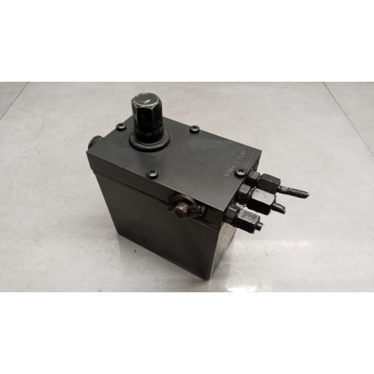 CAB LIFT PUMP  SCANIA Serie G 2005> used
