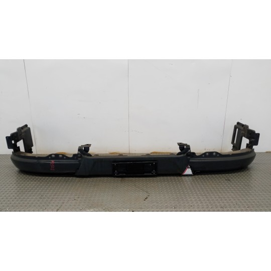TRAVERSA ANTERIORE PARAURTO SCANIA Serie G 2005> usato