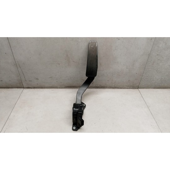 ELETRONIC THROTTLE PEDAL  LANCIA Thema 2011>2014 used