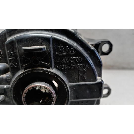 FENDINEBBIA DESTRO TOYOTA Rav 4 2010>2013 usato