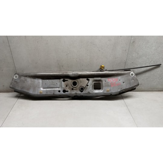 RIVESTIMENTO SUPERIORE ANTERIORE OPEL Zafira B 2005>2008 usato
