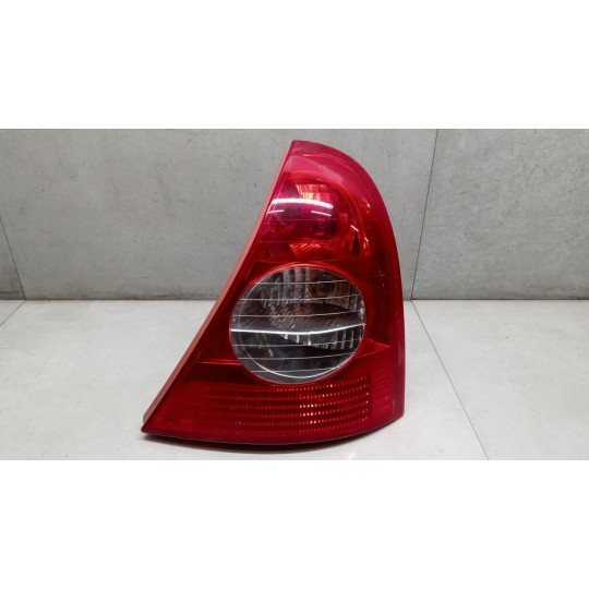 FARO POSTERIORE ESTERNO DESTRO RENAULT Clio Storia 2005>2009 usato