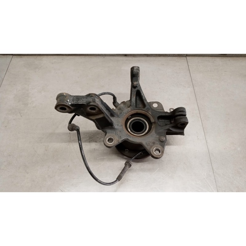 RENAULT MONTANTE COMPLETO DESTRO RENAULT Clio 2012>2016 usato