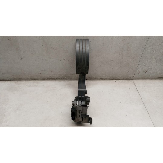 ELETRONIC THROTTLE PEDAL  RENAULT Clio 2012>2016 used
