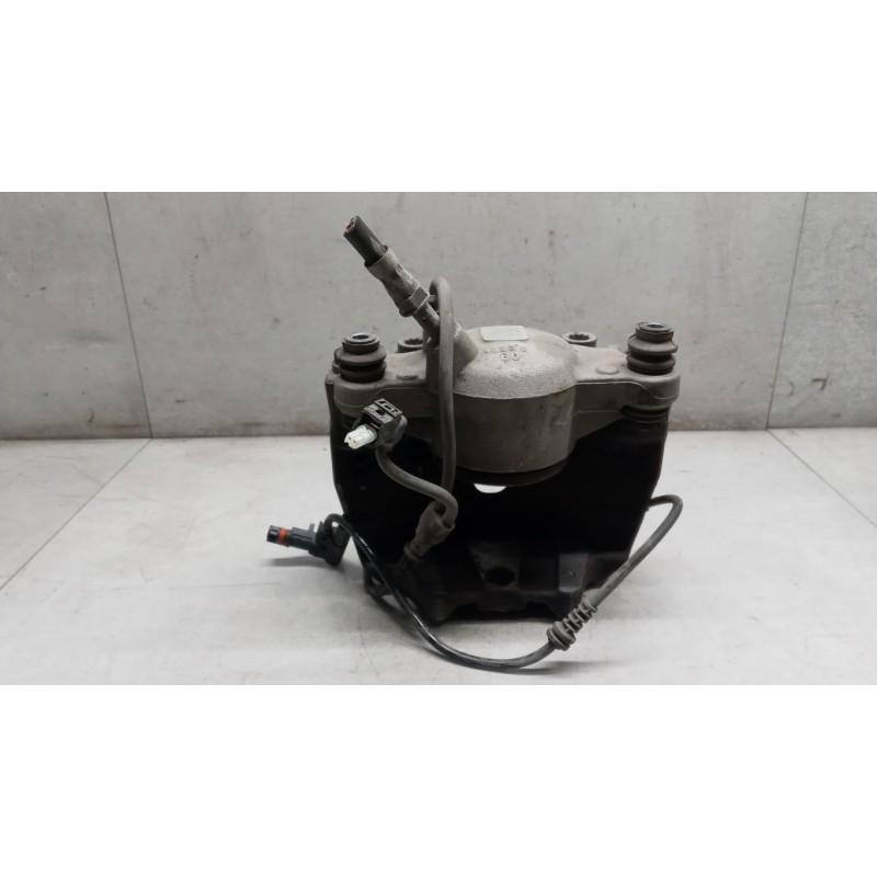MERCEDES-BENZ RIGHT FRONT CALIPER BRAKE  MERCEDES-BENZ Classe E (W/S212) 2009>2012 used