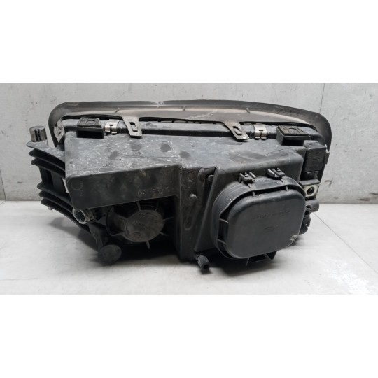 FRONT LEFT FLASHLIGHT  MAN TGM used