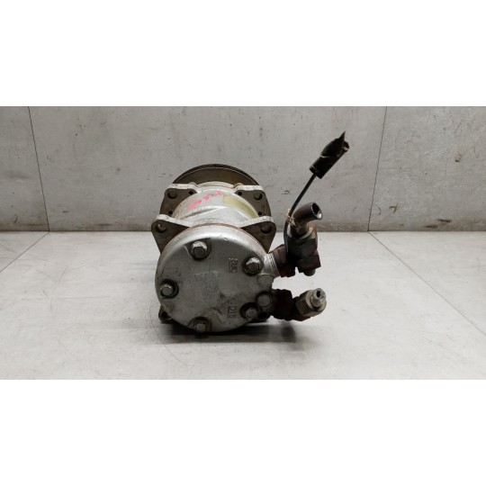 AIR CONDITIONER COMPRESSOR TRATTORE AGRICOLO TRATTORE AGRICOLO used