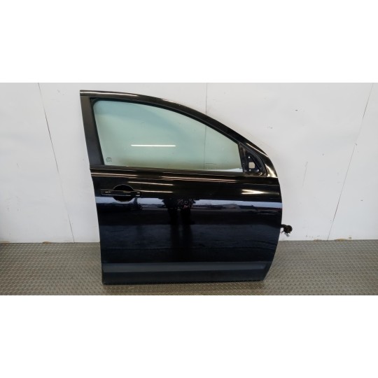 PORTA ANTERIORE DESTRA NISSAN Qashqai+2 2008>2010 usato
