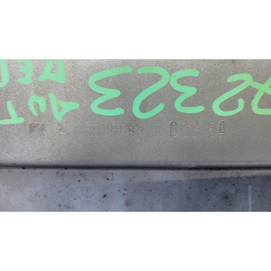 TRAVERSA ANTERIORE PARAURTO OPEL Meriva A 2003>2006 usato