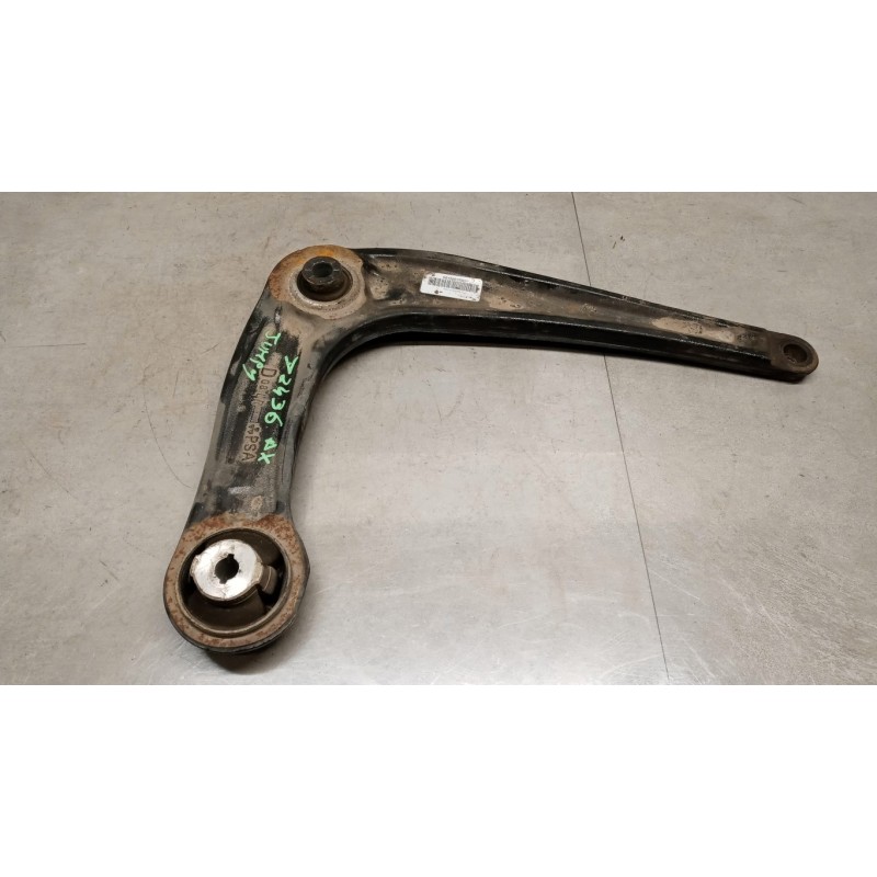 CITROEN CONTROL ARM FRONT LOWER RIGHT  CITROEN Jumpy 2016> used
