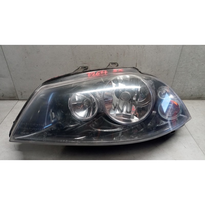 SEAT FARO ANTERIORE SINISTRO SEAT Ibiza 2002>2006 usato