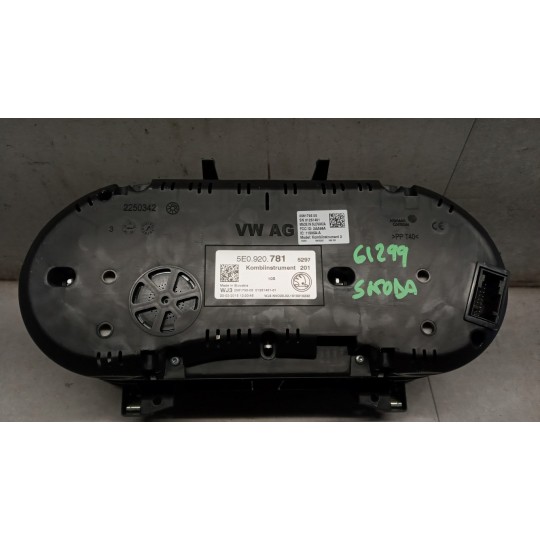 QUADRO STRUMENTI SKODA Octavia 2013> usato