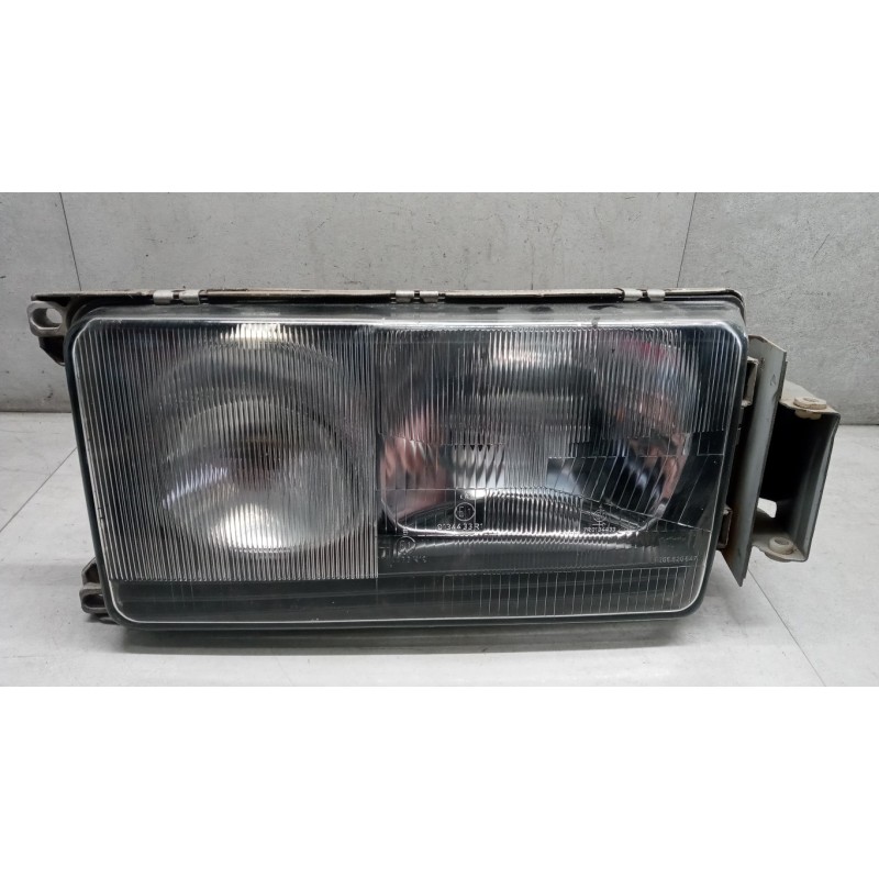 MERCEDES BUS FRONT LEFT FLASHLIGHT  MERCEDES BUS O405 BUS used