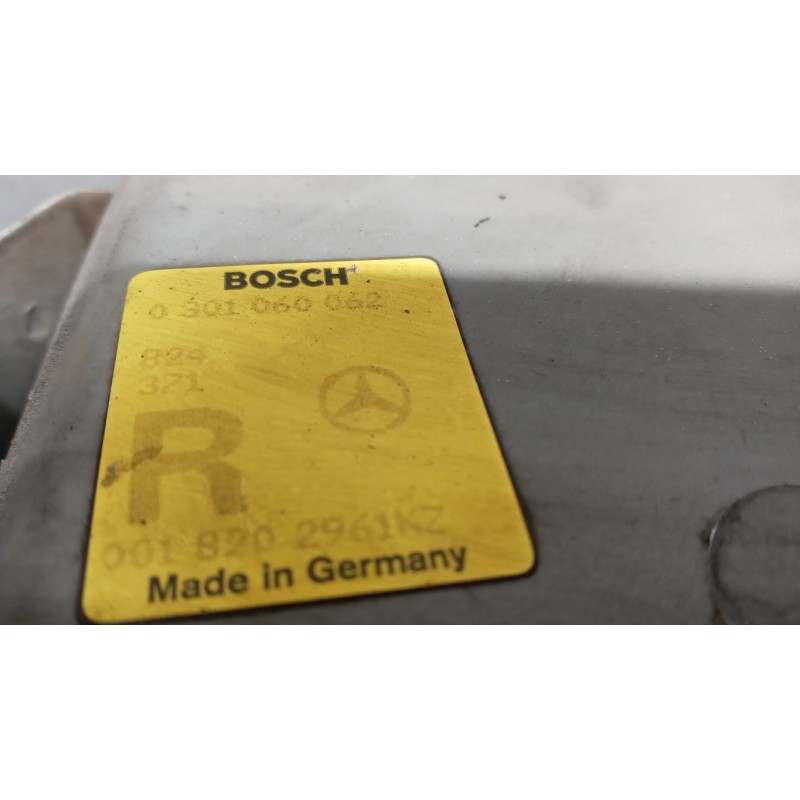 MERCEDES BUS FARO ANTERIORE DESTRO MERCEDES BUS O405 BUS usato