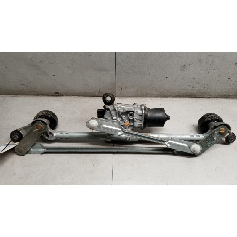 NISSAN windshield wiper motor NISSAN Qashqai 2014>2017 used