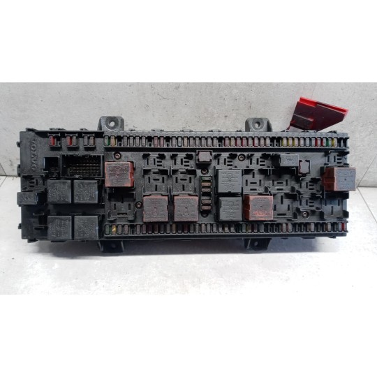 SCATOLA FUSIBILI VOLVO truck FH euro 6 usato