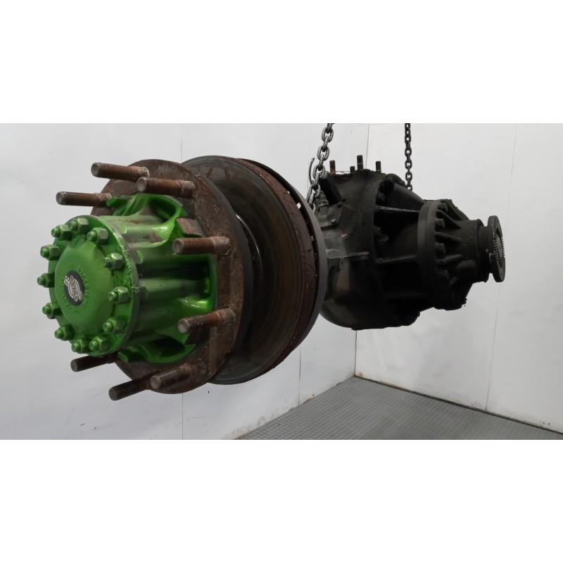 VOLVO truck ASSALE POSTERIORE VOLVO truck FH euro 6 usato