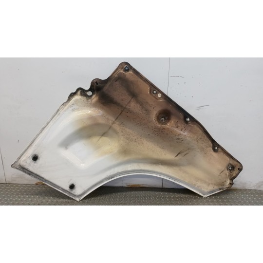 SOTTOPORTA ANT.DX VOLVO truck FH euro 6 usato