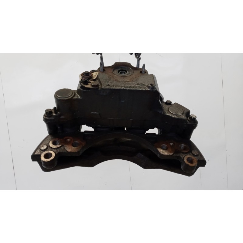 RENAULT truck PINZA POSTERIORE SINISTRA RENAULT truck Premium 2005>2013 usato