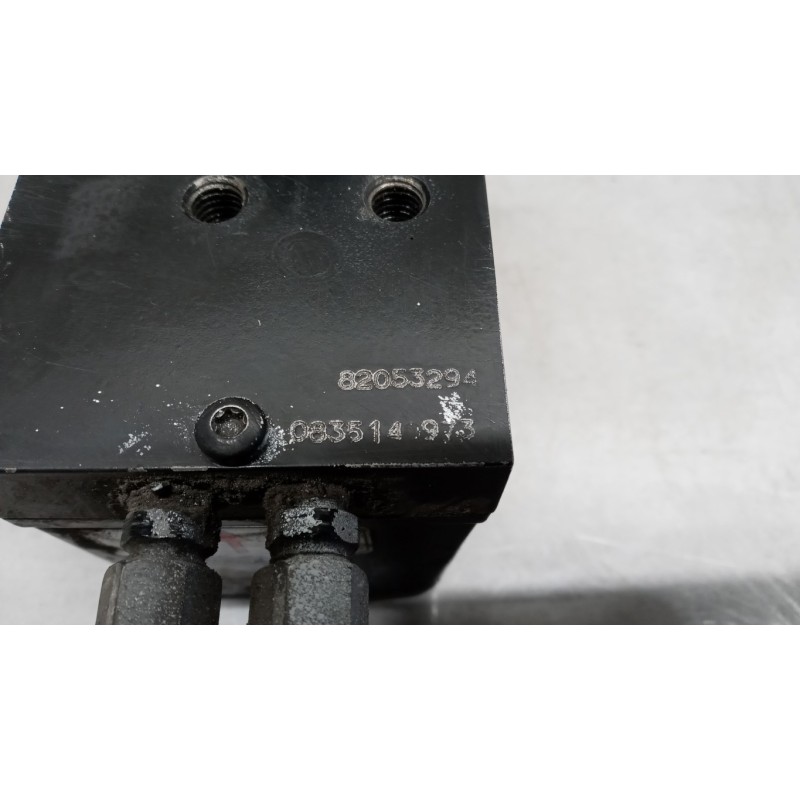 RENAULT truck POMPA IDR ALZACABINA RENAULT truck Premium 2005>2013 usato