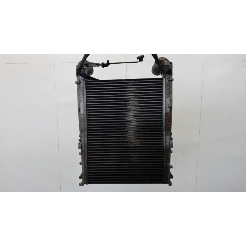 RENAULT truck RADIATORE INTERCOOLERS RENAULT truck Premium 2005>2013 usato
