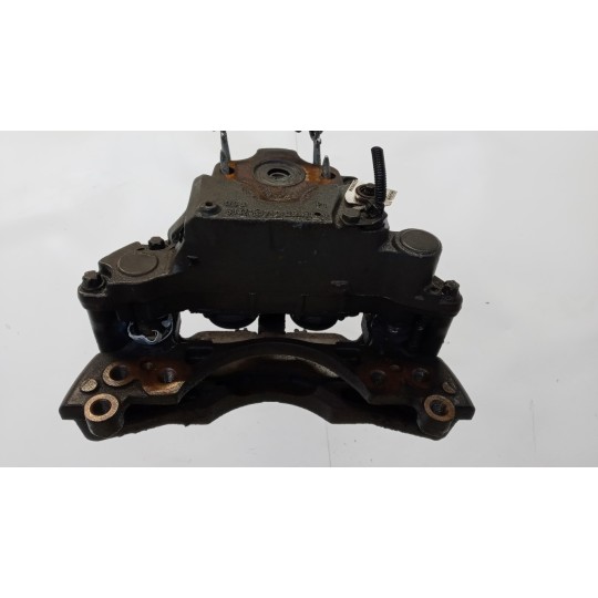 PINZA POSTERIORE DESTRA RENAULT truck Premium 2005>2013 usato