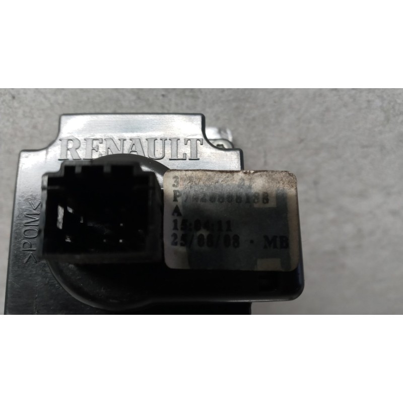 RENAULT truck LEVERAGGIO RENAULT truck Premium 2005>2013 usato