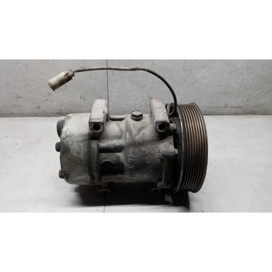 COMPRESSORE ARIA CONDIZIONATA RENAULT truck Premium 2005>2013 usato