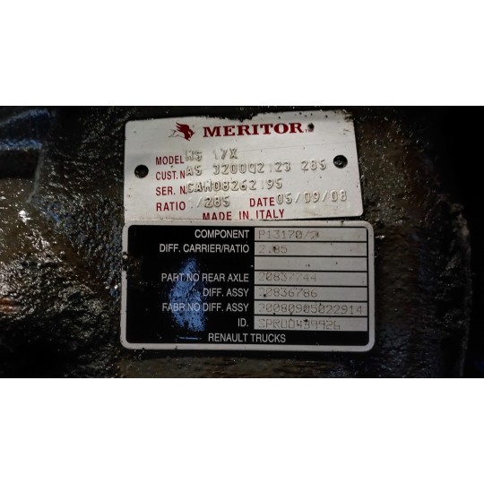 ASSALE POSTERIORE RENAULT truck Premium 2005>2013 usato