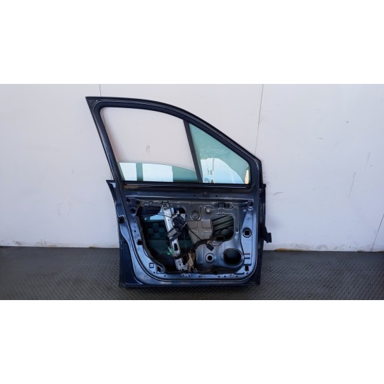 LEFT FRONT DOOR RENAULT Scenic 2006>2009 used