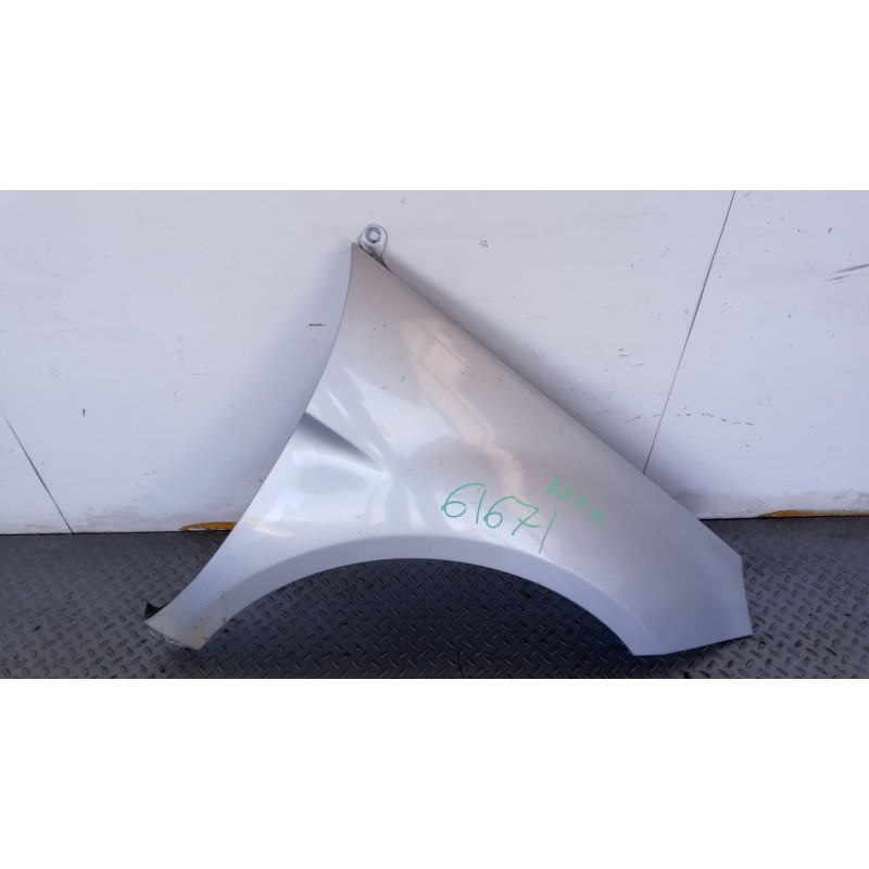 MERCEDES-BENZ PARAFANGO ANTERIORE DESTRO MERCEDES-BENZ Classe B (W245) 2005>2008 usato