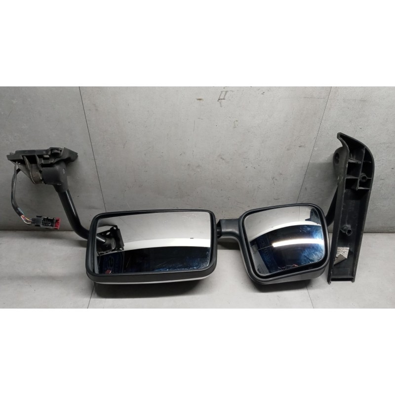 RENAULT truck RETROVISORE ELETTRICO DESTRO RENAULT truck Premium 2005>2013 usato