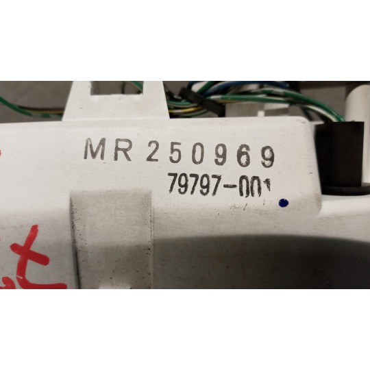 INSTRUMENT PANEL MITSUBISHI L200 2001>2002 used