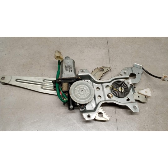 BACK RIGHT POWERED WINDOWS MITSUBISHI L200 2001>2002 used