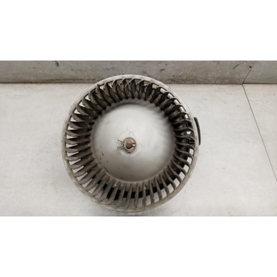 MOTORINO VENTILAZIONE INTERNA MITSUBISHI L200 2001>2002 usato