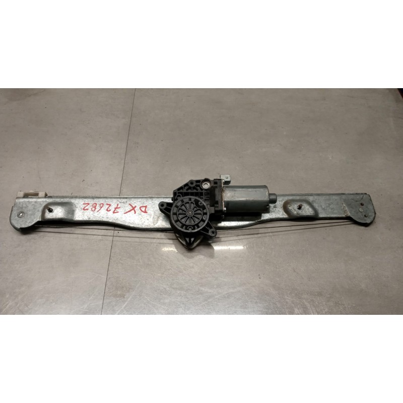 NISSAN truck FRONT RIGHT POWERED WINDOWS  NISSAN truck Atleon used