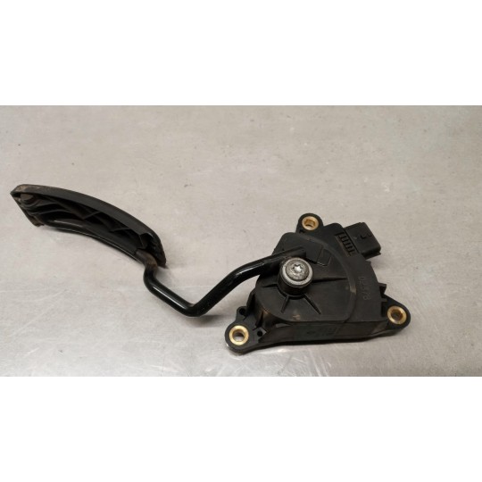 ELETRONIC THROTTLE PEDAL  NISSAN truck Atleon used