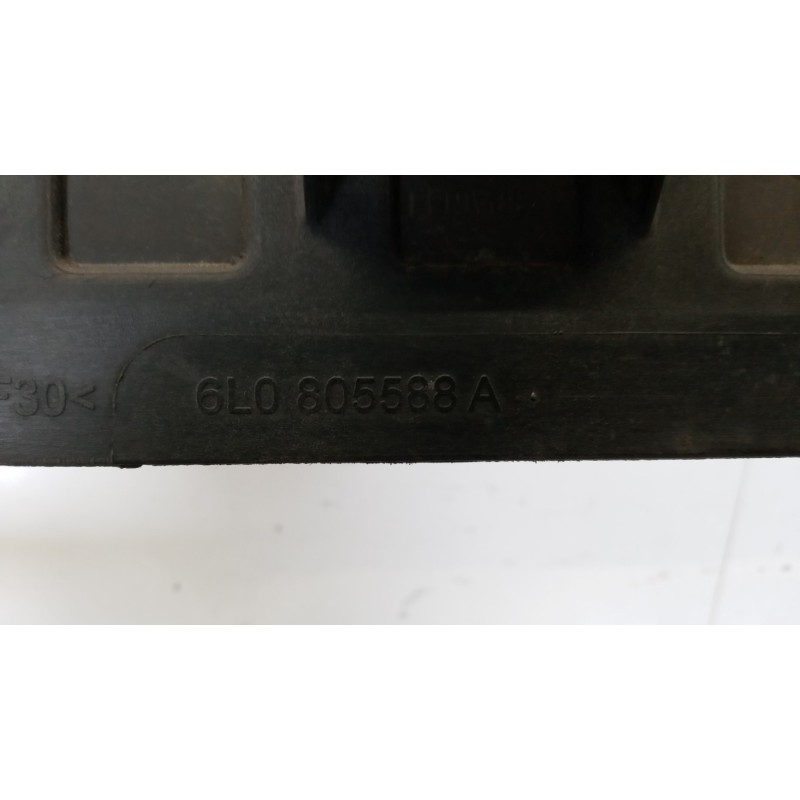 SEAT RIVESTIMENTO ANTERIORE COMPLETO SEAT Ibiza 2006>2008 usato