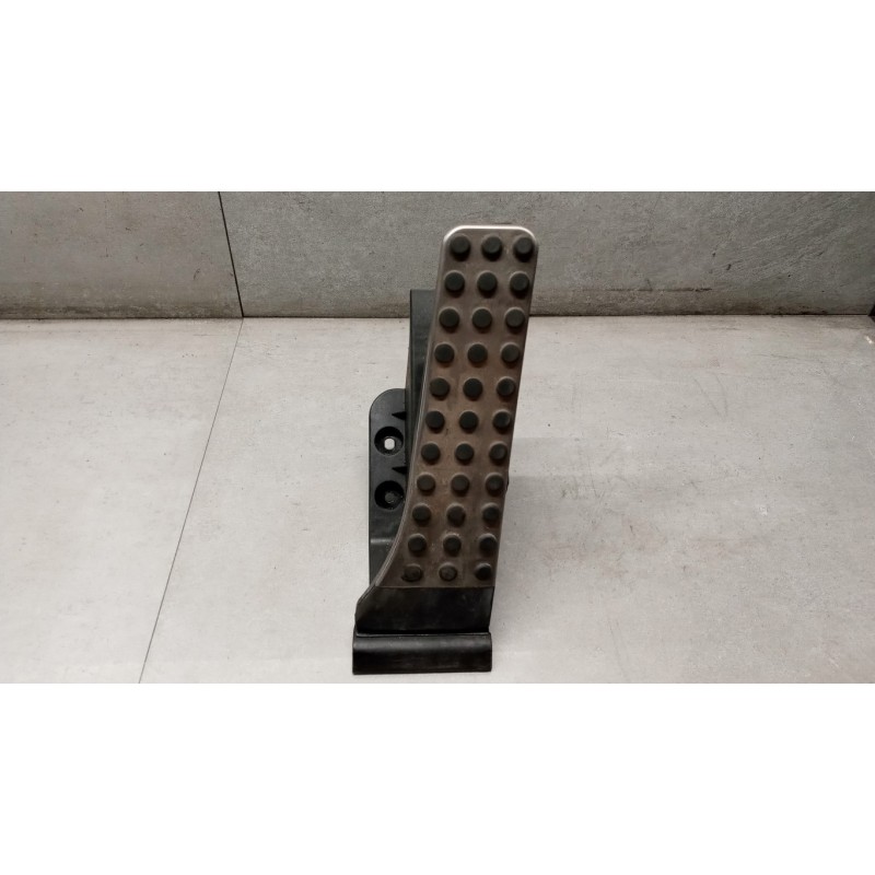 MERCEDES-BENZ ELETRONIC THROTTLE PEDAL  MERCEDES-BENZ Classe E (W/S212) 2009>2012 used