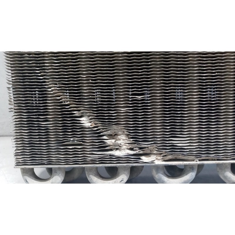 NISSAN truck RADIATORE CLIMATIZZATORE NISSAN truck Atleon usato